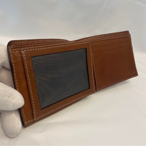 Authentic Gucci GG Leather Wallet - Picture 5 of 7